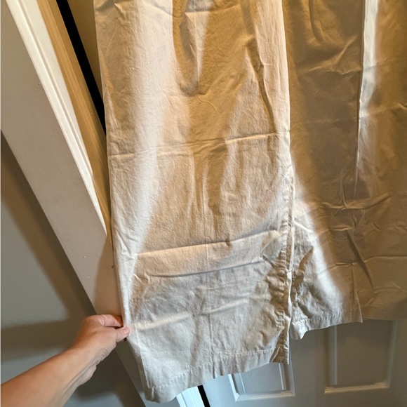 Banana Republic Women's Cream Straight Wide Leg Pants - Picture 3 of 9